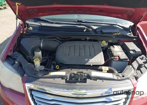 2012 Chrysler Town & Country Touring from USA, damaged, VIN 2C4RC1BG9CR227146